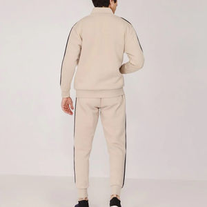 Conjunto de pantalones de chándal con cordón de gran tamaño, chándal ligero para hombre, chándal sólido de invierno respetuoso con el medio ambiente personalizable - Product Image 3