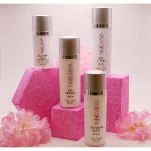 Crème YANY Soin de la Peau aux Algues Marines 30ml Niacamide Vitamine C pour le Visage Correcteur de Pigmentation Nourrissant Sans Cruauté Végétalien - Product Image 2