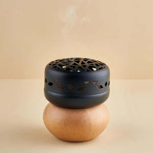 Premium Wooden Bakhoor Incense Burner with Metal Grill Heat Resistant Oud Burner for Home Hotel Majlis Decor - Product Image 5