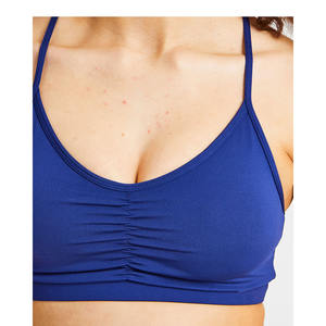 Sujetador deportivo fruncido esencial azul marino de marca personalizado detalle central fruncido correas finas nuevo y de alto impacto nuevo Sujetador deportivo Fitness para mujer - Product Image 1