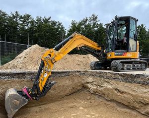Excavatrice sur chenilles à rotation zéro 9051FZTS, godet de 0,28 m, poids opérationnel de 5180 kg, force de creusement de 37 kN, moteur à haut rendement - Product Image 6
