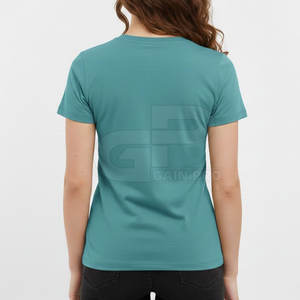 T-shirt pour la fête des mères, en coton doux de qualité supérieure, avec un imprimé graphique élégant et confortable - Product Image 2