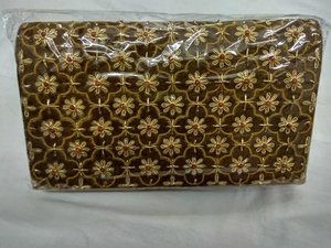 Embrayage en toile pour femmes à la mode avec haut à fermeture éclair à la mode Zari broderie Semi pierres précieuses perle chaîne perles serrure décoration - Product Image 5