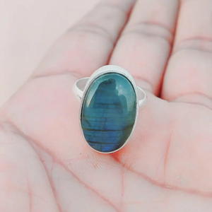 Meilleure vente Bague en labradorite naturelle en argent sterling 925 Design simple Bijoux classiques en pierres précieuses Prix d'usine direct chrétien - Product Image 3