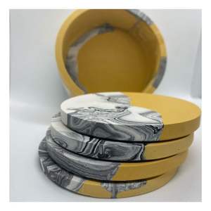 Juego de posavasos de madera modernos hechos a mano, mesa de centro de resina epoxi, ilustraciones decorativas, alfombrilla y almohadillas para bebidas para mesa de GM IMPEX - Product Image 5