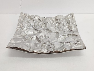 Bandejas de servicio decorativas al por mayor para cocina y restaurante Bandeja de servicio de diseñador único clásico de aluminio moderno - Product Image 5