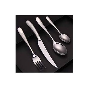 Vente en gros de couverts argentés en acier inoxydable avec nouveau design gaufré pour cadeau de mariage - Product Image 1