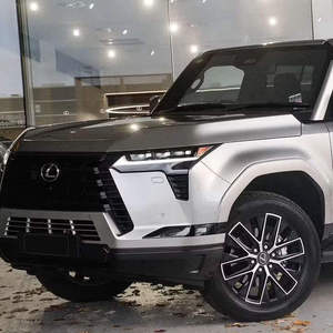 CLEAN 2024 L e x u s GX GX550 Luxe 3.5L SUV 4X4 Conduite à droite - Product Image 6