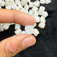 Cuentas de piedra en bruto de piedra lunar arcoíris Natural de 8-10mm, piedras preciosas en bruto perforadas al por mayor para la fabricación de joyas