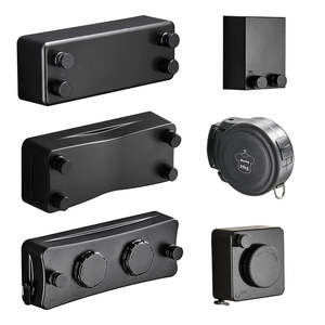 Séchoir à linge extérieur moderne et durable rétractable pour balcon d'hôtel - Design élégant en tissu et corde - Product Image 1