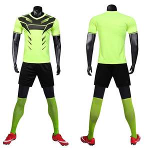 Service OEM – Ensemble Maillot et Short de Football Imprimé pour Équipe Professionnelle – Tissu Respirant Anti-UV de Haute Qualité – Personnalisation de Marque - Product Image 2