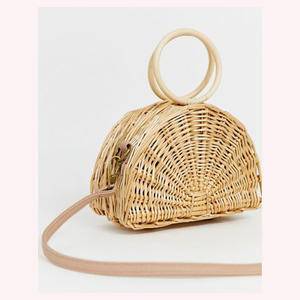 Sac fourre-tout de luxe en rotin et jonc de mer tissés à la main Design élégant en raphia avec des accents de diamant de perles douces Trendy Modern Premium Quality - Product Image 4