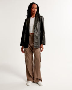 Chaqueta de Invierno Casual Ecológica para Mujer, Ligera de Resina, Estilo Urbano, Ropa Exterior de Moda, Personalizable con Logotipo Personalizado de Alta Calidad - Product Image 3