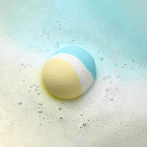 TREEANNSEA BATH BOMB CAPRI / BATH BOMB PRISM 200g-Hecho en Corea Aceite de semilla de Hodong Aceite de oliva Alivio de la fatiga Aceite de tamanu - Product Image 3