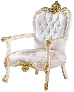 Fauteuil de style royal européen avec cadre en bois sculpté à la main et feuilles d'or, et dossier capitonné en cristal - Product Image 2
