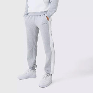 Ensembles de survêtements en molleton pour hommes, personnalisables avec logo OEM, respirants, 100 % coton, pour l'entraînement et la gym - Product Image 4