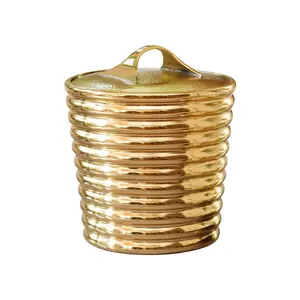 Seau à glace glacières en métal Seau à glace de luxe en acier inoxydable avec support en métal noir prix bas Seaux à champagne de forme ronde rouge - Product Image 1