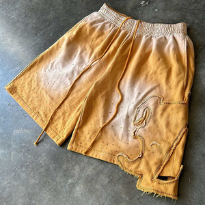 Short en éponge française avec strass coupé et cousu Streetwear en détresse Applique Patch Lavage à l'acide Shorts pour hommes - Product Image 3