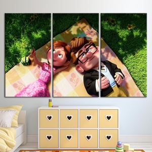 Lienzo impreso de Carl y Ellie: arte de pared de pareja romántica, 3 piezas: estirado sobre lienzo - Product Image 1
