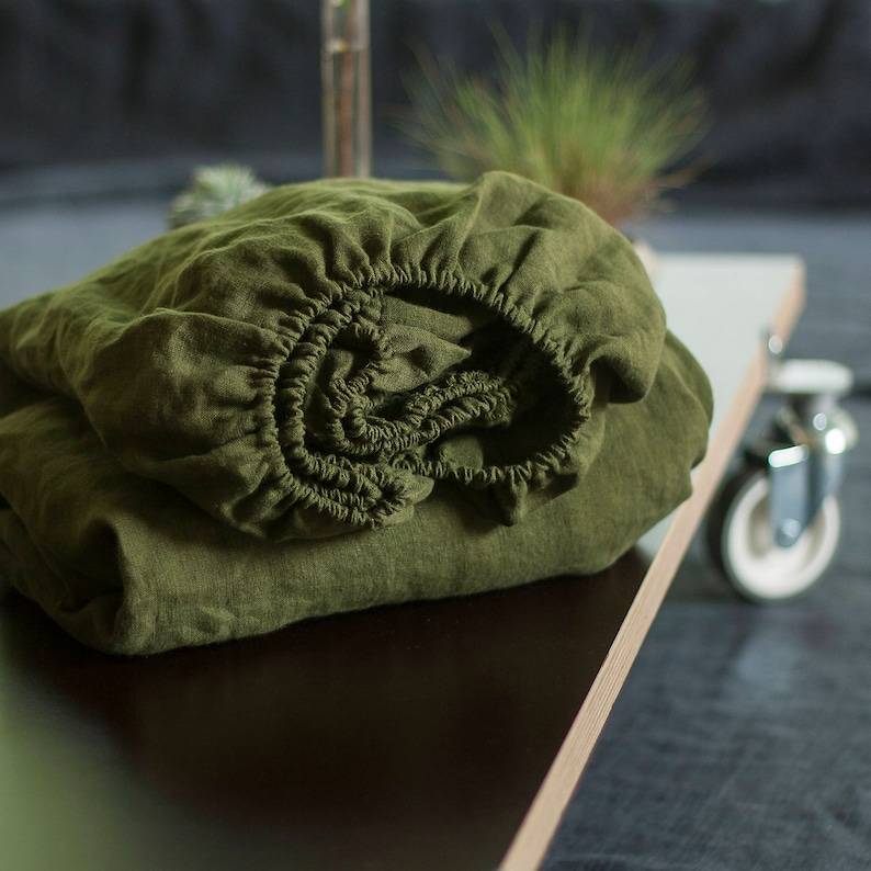 สีเขียว