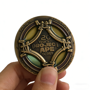 Moneda de desafío de geocaching personalizada, esmaltada translúcida, acabado antiguo, insignia de recuerdo rastreable - Product Image 4