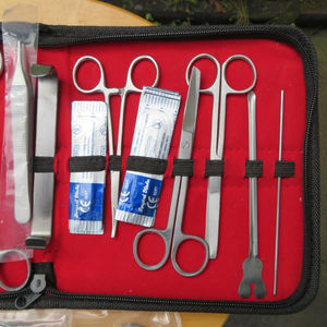 Juego de instrumentos quirúrgicos para uso hospitalario, 14 Uds., juego de instrumentos de cirugía General A + fuente de alimentación Manual de acero alemán de calidad - Product Image 3