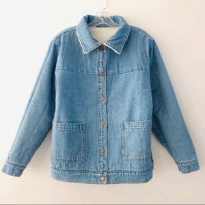 Chaqueta vaquera lavada Reversible ligera para mujer, tela suave y transpirable, forro de piel, patrón sólido, ropa de invierno y otoño - Product Image 1