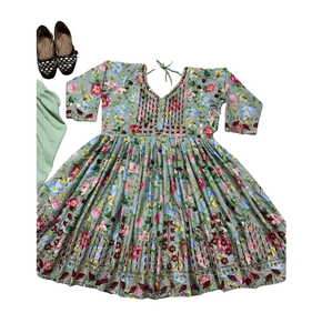 Venta caliente nuevo diseñador indio y pakistaní étnico Salwar Kameez con trabajo manual parte superior inferior y Dupatta incluido en el precio - Product Image 1