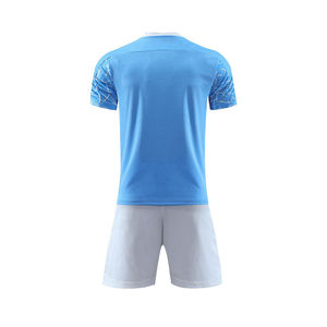 Maillot de football et ensemble de maillots de football pour hommes caractéristiques athlétiques tissu à séchage rapide idéal pour l'été et l'hiver jouer - Product Image 2
