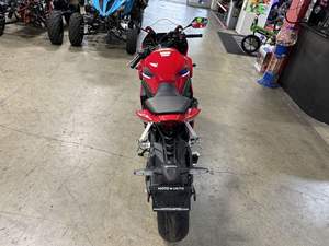 Disponible Ahora: Motocicletas Nuevas CB650R E-Clutch 2025/2026 en Stock con 3 Años de Garantía - Listas para Enviar - Product Image 5