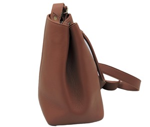 Bolso Potali de diseñador hecho a mano de cuero genuino personalizado exclusivo con una asa y una correa de hombro ajustable - Product Image 4