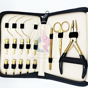 Meilleures ventes, ensemble de pinces attachées à la main en acier inoxydable plaqué or avec logo personnalisé, kit d'outils d'extension de cheveux pour extensions de cheveux humains - Product Image 1