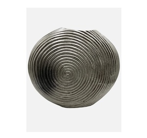 Venta al por mayor de jarrones grandes de aluminio hechos a mano con diseño de flores para uso en interiores y exteriores de alta calidad para el hogar, hoteles, restaurantes, bodas - Product Image 1