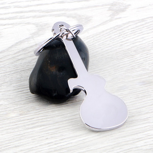 Gran oferta, abridor de botellas de guitarra, llavero de Metal de aleación de Zinc, soporte de logotipo impreso o logotipo grabado con láser en el llavero - Product Image 3