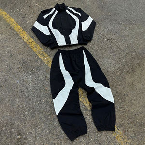 Custom Made High Quality Logo Waterproof <b>Lightweight</b> Polyester Nylon Men Track Suits Outdoor Nylon Polyester Men Tracksuits - Product Image 2