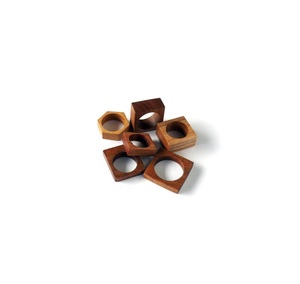 Rond de serviette en bois naturel classique pour la décoration de table à manger formelle avec un design artisanal de ferme rustique artisanal - Product Image 5