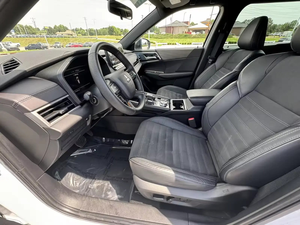 Mi Ts Ub 2024 Usado en Buen Estado, Volante a la Izquierda, Asientos de Cuero, 5 Plazas, Pantalla Táctil, Xenón, Cámara Trasera - Product Image 6