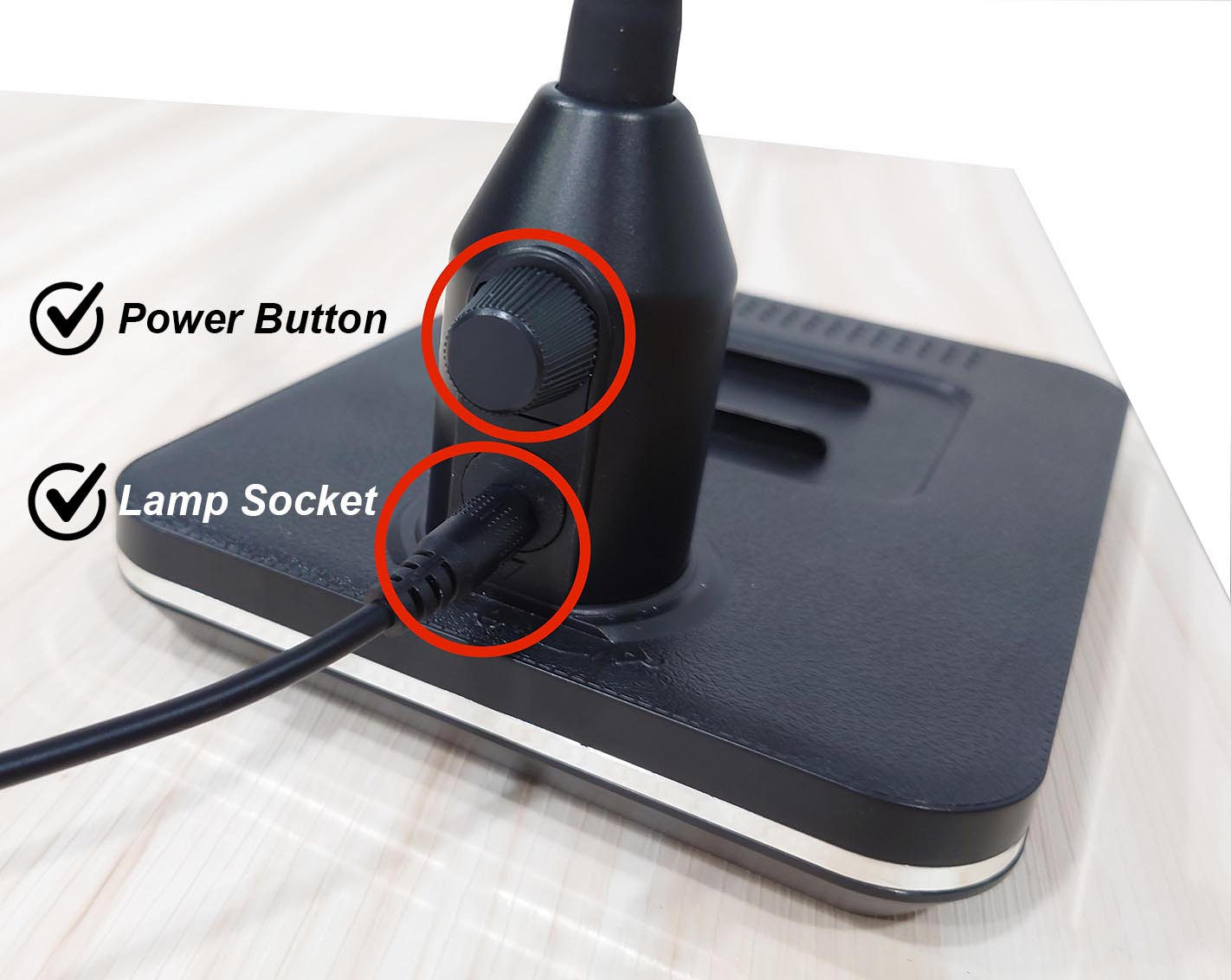 3X Magnifying Glass with Light power button and lamp socket