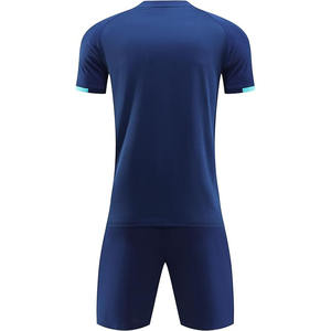 เครื่องแบบฟุตบอลของผู้ชายเครื่องแบบฟุตบอลแห้งเร็วระบายอากาศใส่สบายดีไซน์ล่าสุด - Product Image 3