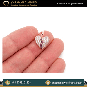 Pendentif Coeur Brisé en Diamant de Laboratoire 0.5TCW Or Massif 10K 14K 18K VVS DEF Glacé Personnalisé Unisexe Hip Hop Bijoux Cadeau - Product Image 3