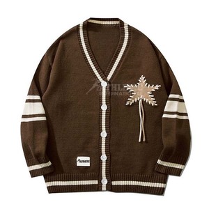 Pull en laine de style automne-hiver pour femmes et hommes, cardigan ample à boutons, tricot rayé, col en V, respirant, imprimé brodé - Product Image 5