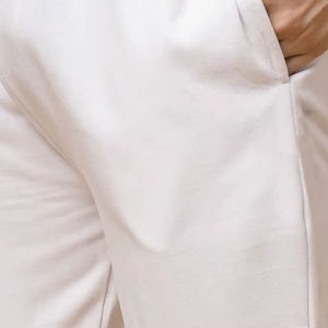 ชุดวอร์มแบบสวมหัว ผลิตในปากีสถาน สีตามสั่ง ชุดวอร์มแขนยาว กระดุมเขาสัตว์ สวมใส่สบายๆ - Product Image 4