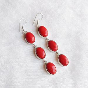 Pendientes Colgantes de Coral Rojo con Múltiples Piedras, Plata 925, Joyería Boho Hecha a Mano, Pendientes Moonga, Regalo para Ella - Product Image 1