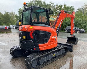 Excavadora de cadenas mini Kubota U50-5 usada con cuchilla frontal, motor, caja de cambios, monitoreo remoto, 2 años de garantía, 3000 kg para uso agrícola - Product Image 2