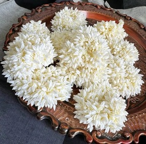 Main Gajras Blanc Floral Bijoux Fleur Haldi Holud Bijoux Mayoon Indien Floral Mehndi Bijoux - Product Image 2