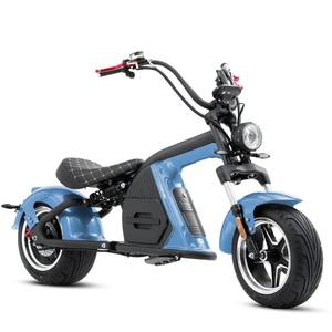 Scooter électrique compact de style chopper avec fonctionnalités de vélo électrique pour tous les utilisateurs - Product Image 1