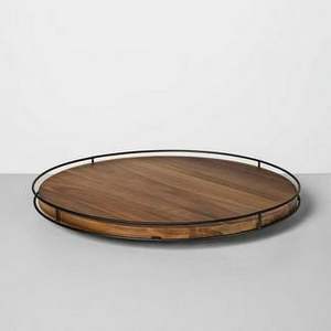 Plateau de service rond en bois sculpté à la main Plateaux de vaisselle attrayants Plateau de service décoratif en bois brun clair pour la maison - Product Image 2