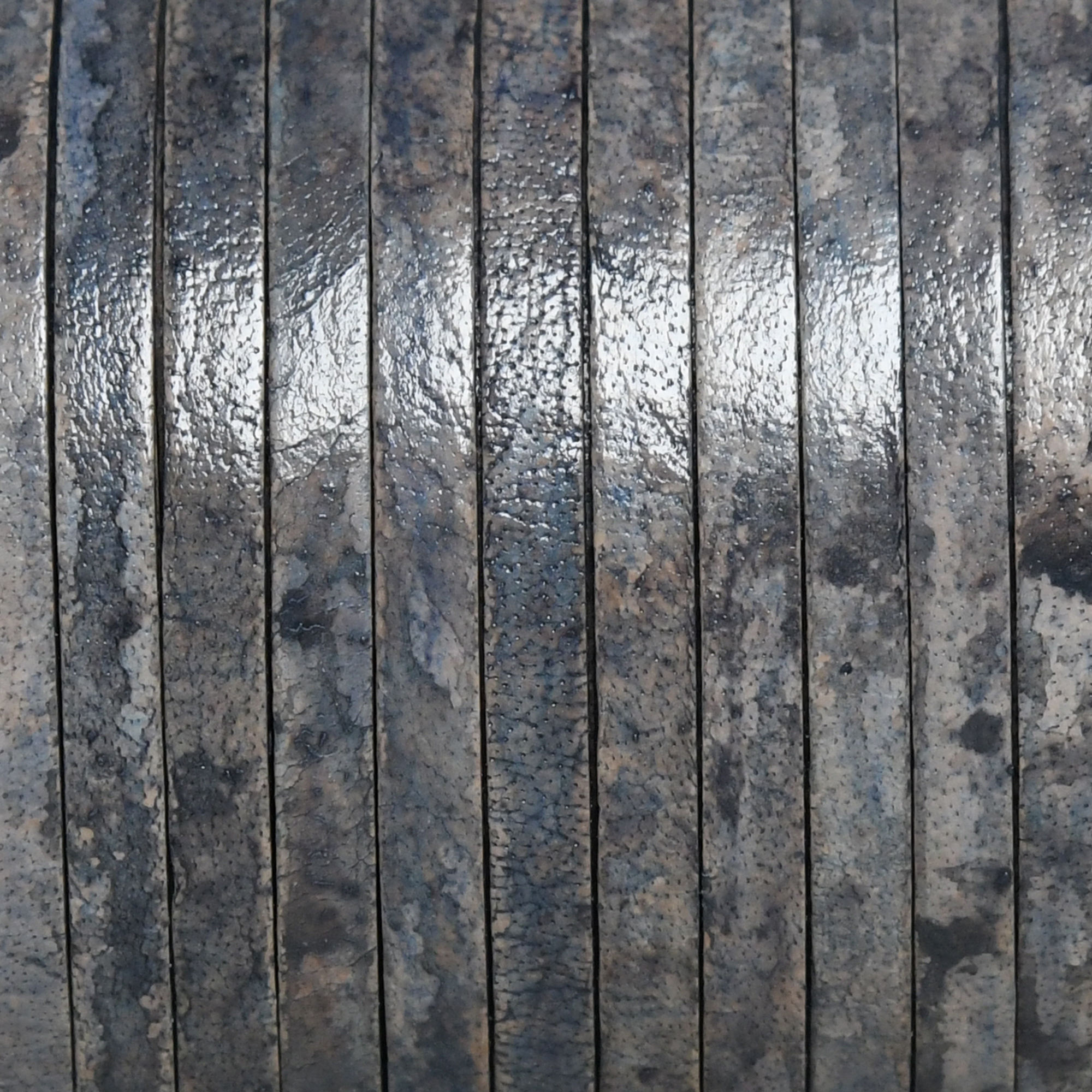 สีเทาโบราณบิดเบี้ยว