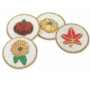 Ensemble de sous-verres en verre perlé de haute qualité, design champignon, 4 pièces, sous-verres en verre perlé pour boissons, sous-verres par Crescent Crafts - Product Image 2