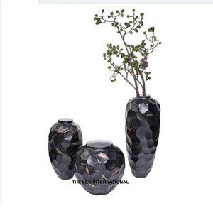 Superior Quality Metal Flower <b>Vase</b> Modern Design Decorative Iron Flower <b>Vase</b> for Home Living Room Decorative Flower Pot - Product Image 1